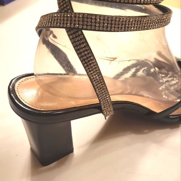 NIB Sparkly Rhinestone Bow & Buckle Ankle Straps Square Toe Chunky Heels - Picture 11 of 14